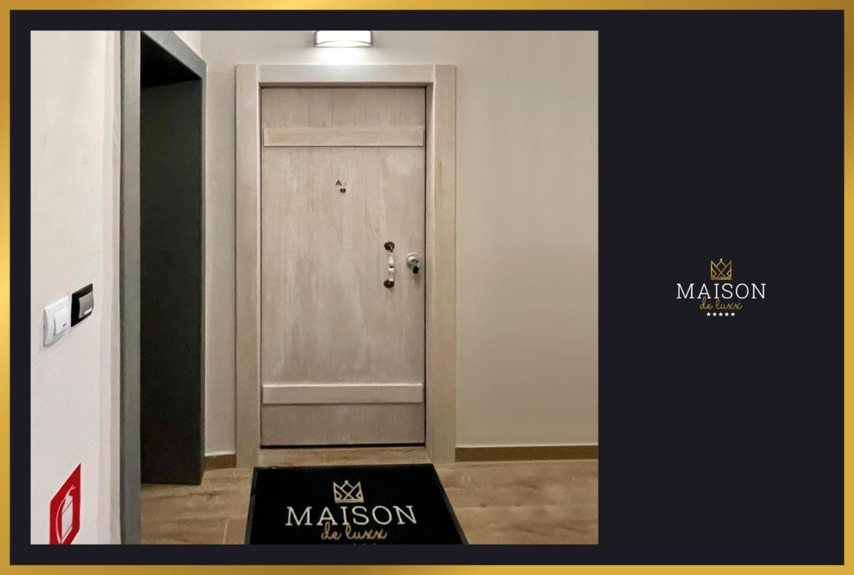 Maison De Luxx A3 Apartment ลาริซา ภายนอก รูปภาพ